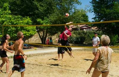 espace sportif aux lacs de courtes (gers)